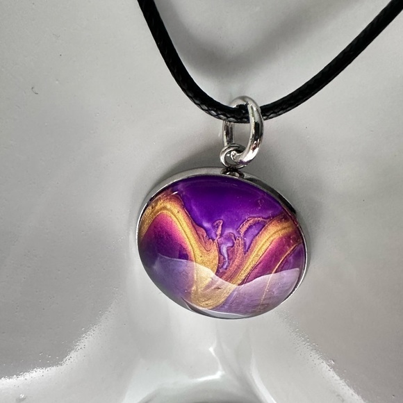 Elegant Purple and Gold Swirl Jewelry Set Handmade Acrylic pour Art Signed 4176 - Picture 15 of 15